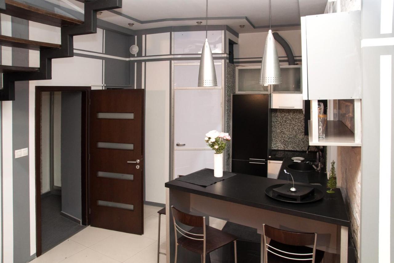 Ferienwohnung Apt In The Center Of The Town Near The Opera House Lemberg Exterior foto
